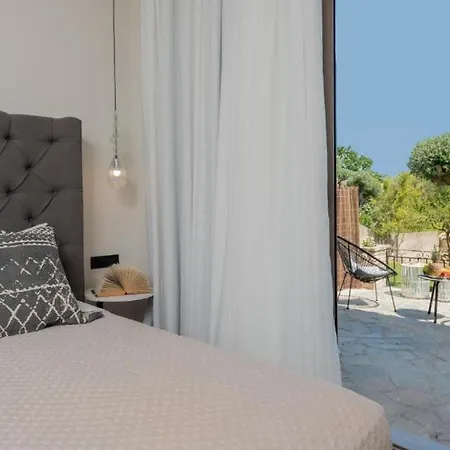 Eptanisos Beachfront Zante Aparthotel 2*