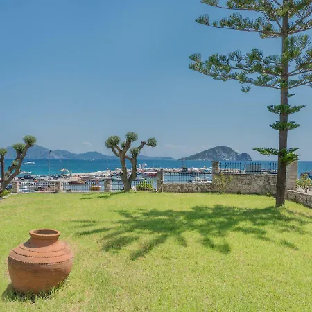Aparthotel Eptanisos Beachfront Zante 2*